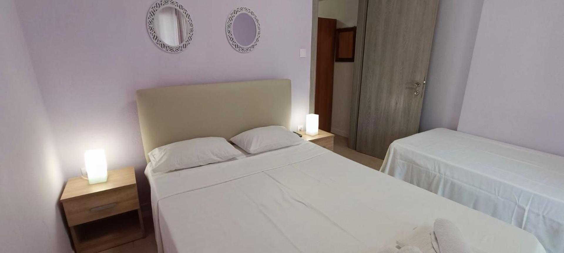 Makis House Hotel Nikiti  Exterior photo